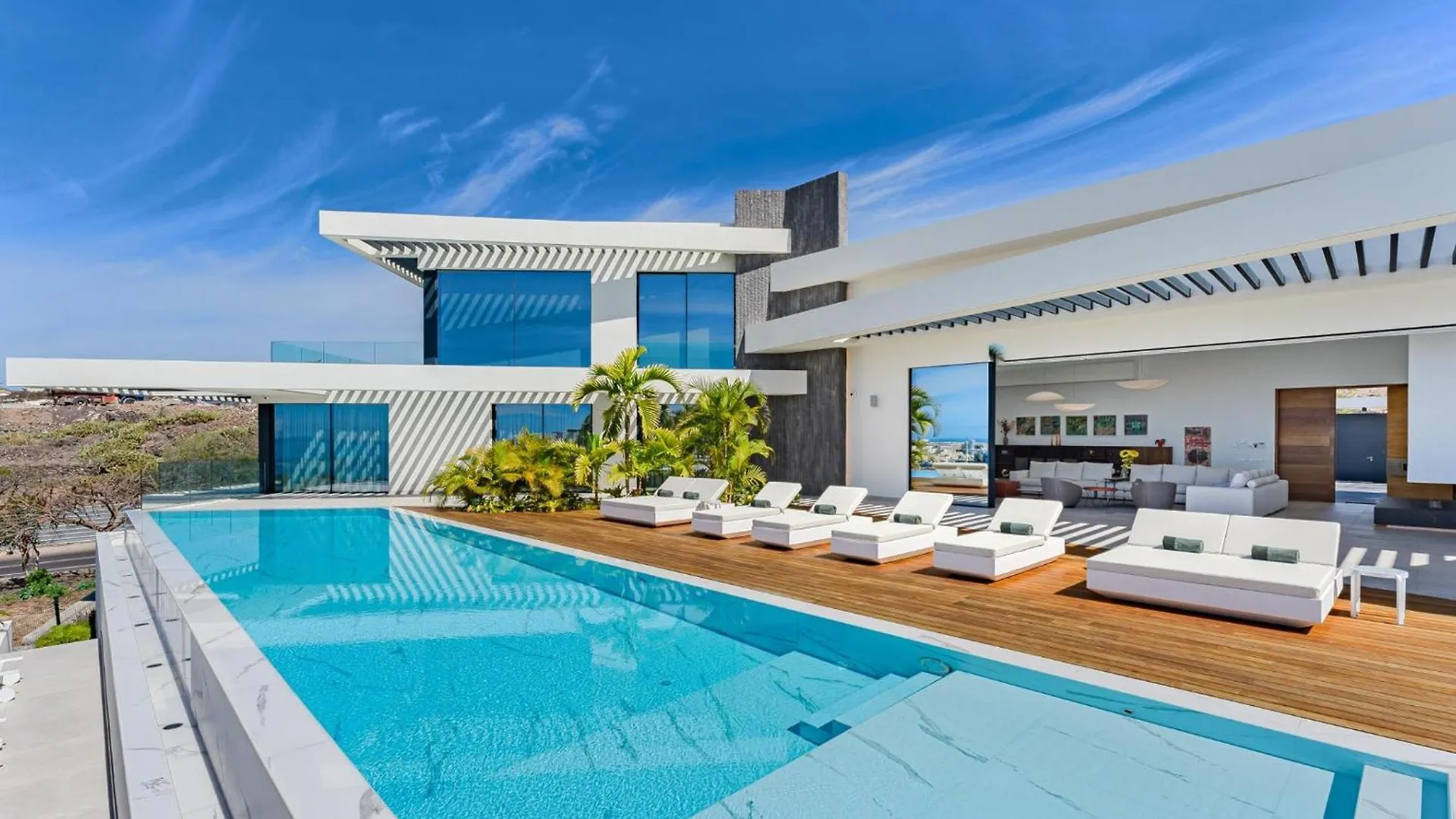 Villa Volcano أذيخي